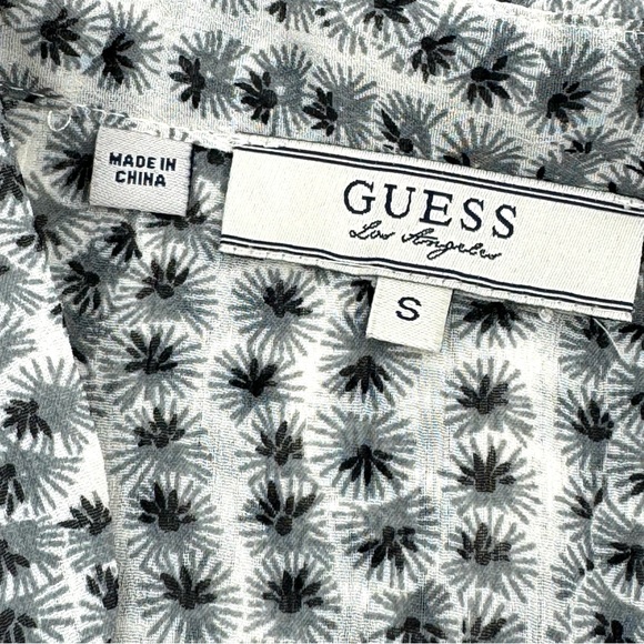 GUESS Sheer Paisley Tuxedo Pleated Ruffle Cap Sleeve Neck-tie Button Down Shirt - Picture 8 of 11